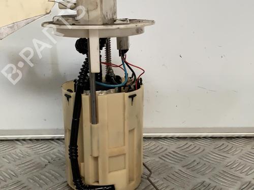 Used Fuel pump Fuel pump 21708100 21708100