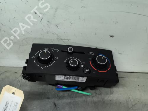 Used Climate control PEUGEOT 207 (WA_, WC_) 1.4 (73 hp) 31872003