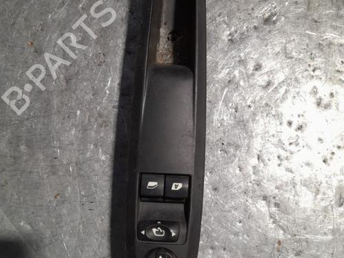 Used Left front window switch Left front window switch PEUGEOT 307 (3A/C) 2.0 HDi 90 (90 hp) 21717816 21717816