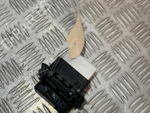 Used Heater resistor Heater resistor PEUGEOT 208 I (CA_, CC_) 1.6 HDi (92 hp) 21706869 21706869