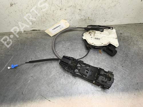 rear-right-lock-seat-leon-5f1-2012-2013-2014-2015-2016-2017-2018-2019-2020-2021-33051712 main image