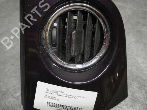 Used Air vent FIAT 500 (312_) 1.2 (312AXA1A) (69 hp) 32995063