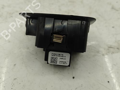 hjre-fortil-elrude-kontakt-renault-captur-ii-hf_-2020-37755050 main image