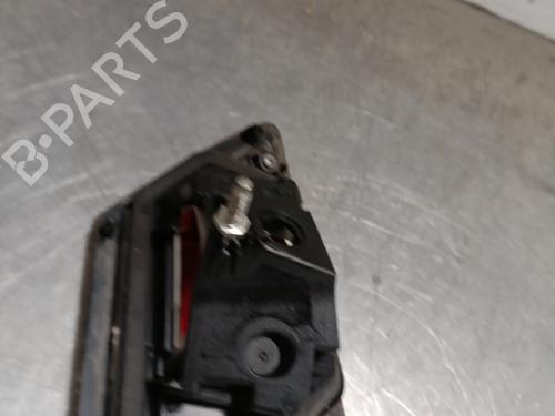 left-tailgate-light-renault-clio-iv-bh_-2012-2013-2014-2015-2016-2017-2018-2019-2020-2021-27893746 main image