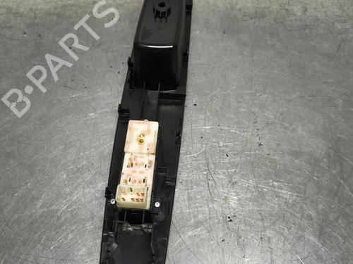 Used Right front window switch Right front window switch SSANGYONG REXTON / REXTON II (GAB_) 2.7 D 4x4 (186 hp) 30552509 30552509