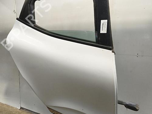 right-rear-door-renault-clio-v-b7_-2019-38058910 main image