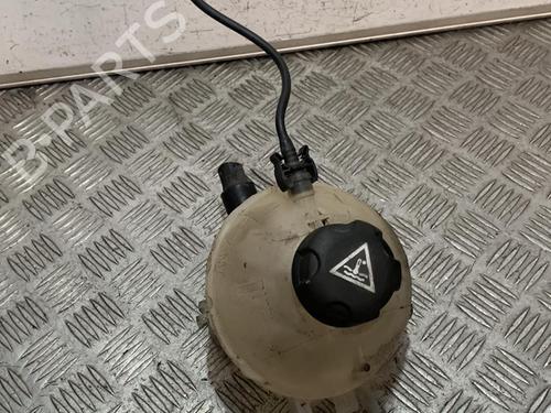 Expansion tank PEUGEOT 308 II (LB_, LP_, LW_, LH_, L3_) 1.2 THP 130 | BP21722504C120