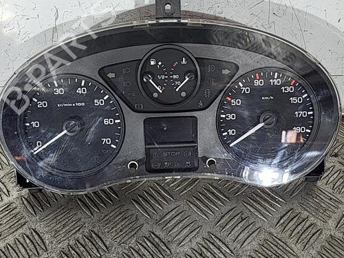 Used Instrument cluster Instrument cluster CITROËN BERLINGO Box Body/MPV (B9) 1.6 HDi / BlueHDi 75 (75 hp) 21697657 21697657