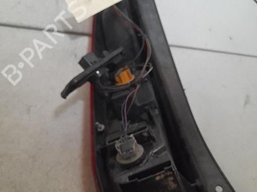 Used Right taillight FORD FIESTA V (JH_, JD_) 1.4 TDCi (68 hp) 21722395