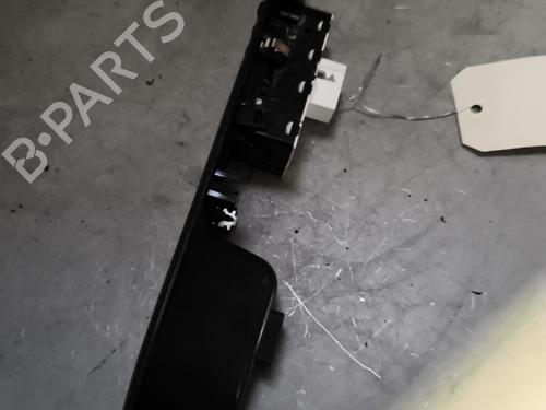 Used Left front window switch Left front window switch PEUGEOT 208 II (UB_, UP_, UW_, UJ_) 1.2 PureTech 100 (101 hp) 26893415 26893415