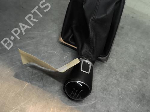 Used Shift knob VW GOLF VII (5G1, BQ1, BE1, BE2) 2.0 TDI (150 hp) 32995432