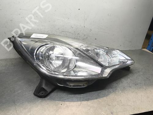 Faro anteriore destro CITROËN DS3 (SA_) 1.6 HDi 110 (112 hp) 32996880