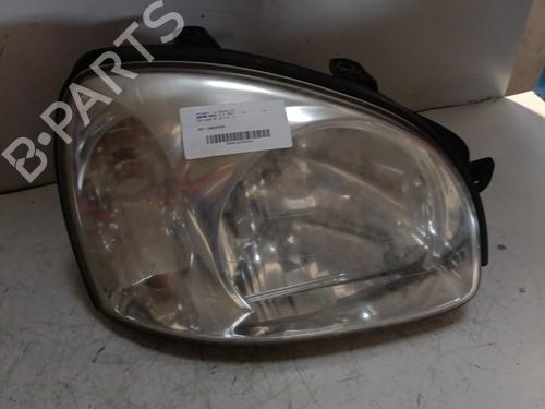Used Left headlight HYUNDAI SANTA FÉ I (SM) 2.0 CRDi 4x4 (125 hp) 24233175