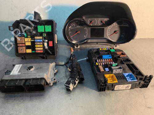 Used Electronic module Electronic module OPEL CORSA F (P2JO) 1.2 (68) (75 hp) 29733892 29733892