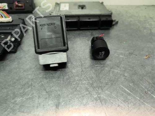 Used Electronic module Electronic module RENAULT CLIO IV (BH_) 0.9 TCe 90 (BHNF, BHMA, BHMH, BHJK, BHJR) (90 hp) 31662922 31662922