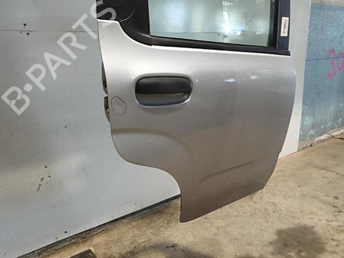 Used Right rear door Right rear door 37251029 37251029
