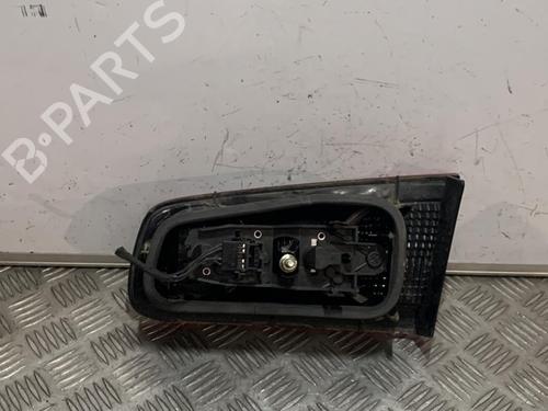 Farolim esquerdo da mala Farolim esquerdo da mala RENAULT LAGUNA II (BG0/1_) 2.0 16V (BG00, BG0K, BG0P, BG0W) (135 hp) 21701238 21701238