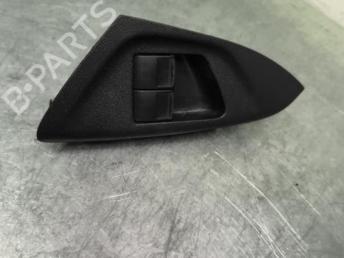 Used Left front window switch TOYOTA AYGO (_B4_) 1.0 (KGB40) (69 hp) 31816156