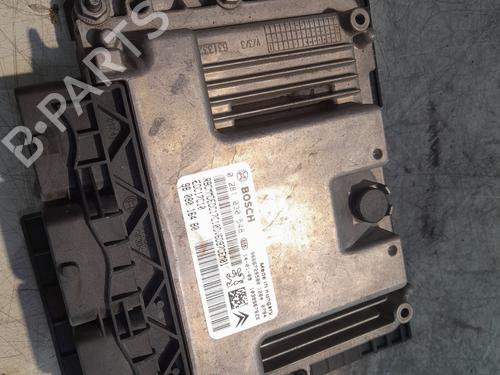 Used Engine control unit (ECU) Engine control unit (ECU) 22371730 22371730
