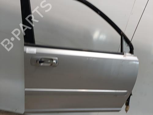 Used Right front door NISSAN X-TRAIL I (T30) 2.2 Di 4x4 (114 hp) 27637290
