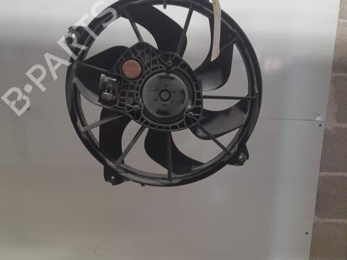 Used Radiator fan Radiator fan CITROËN C5 III (RD_) 2.0 HDi 140 (RDRHF8, RDRHFA, RDRHA8, RDRHAJ) (140 hp) 22518516 22518516