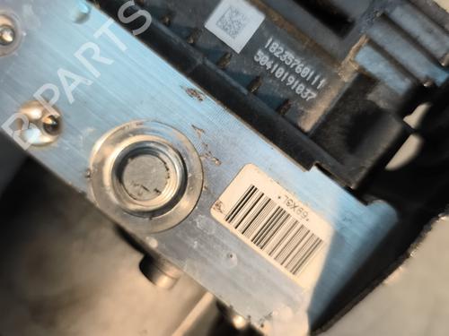 Used ABS pump ABS pump SEAT TOLEDO IV (KG3) 1.2 TSI (105 hp) 30552438 30552438