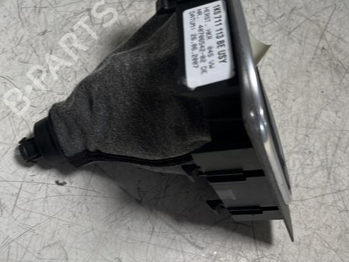 Gear lever VW GOLF V (1K1) 2.0 GTI | BP25624927M90 