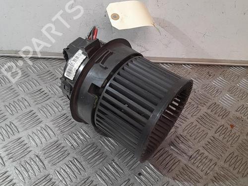 Used Heater blower motor Heater blower motor PEUGEOT 208 I (CA_, CC_) 1.6 HDi (92 hp) 21698653 21698653