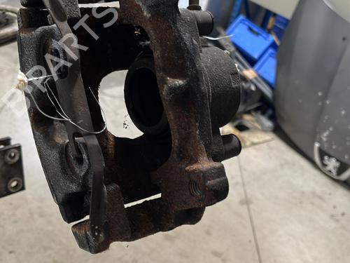 Used Left front brake caliper Left front brake caliper FORD MONDEO IV Turnier (BA7) 1.8 TDCi (125 hp) 26894257 26894257