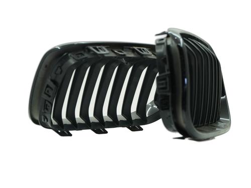 grille-bmw-1-f20-2011-2012-2013-2014-2015-2016-2017-2018-2019-34284917 main image