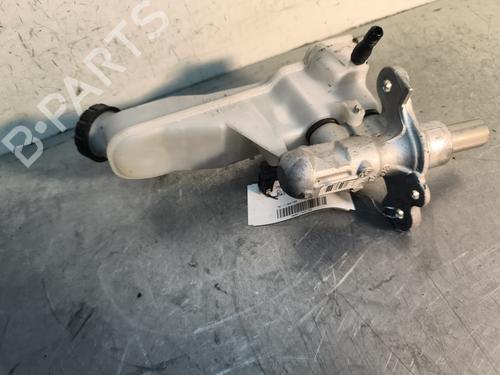 Used Brake master cylinder Brake master cylinder MERCEDES-BENZ B-CLASS Sports Tourer (W246, W242) B 180 CDI / d (246.212) (109 hp) 29572076 29572076