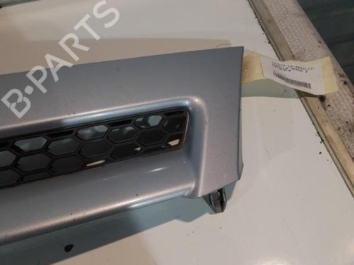 Used Grille TOYOTA COROLLA Verso (ZER_, ZZE12_, R1_) 2.2 D-4D (AUR10_, AUR10R) (177 hp) 21705620