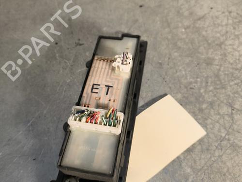 Pulsantiera anteriore sinistra NISSAN X-TRAIL I (T30) 2.2 Di 4x4 | BP29997229I27 