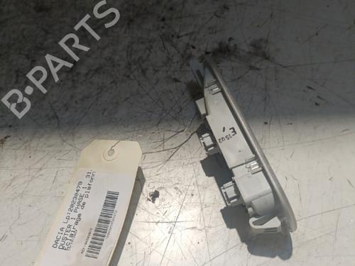 Used Interior roof light Interior roof light DACIA DUSTER (HS_) 1.5 dCi 4x4 (HSMC, HSMD) (110 hp) 21717168 21717168