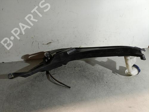 Used Windscreen washer tank Windscreen washer tank 26893737 26893737