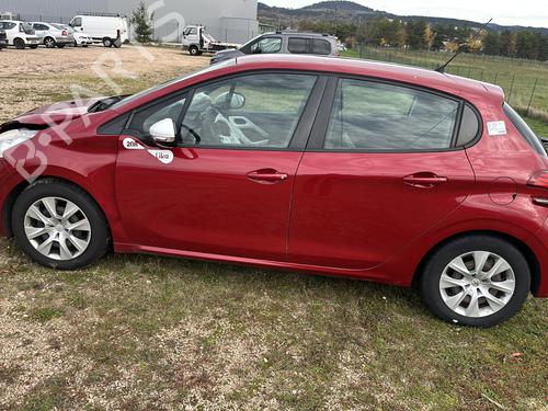 Left taillight PEUGEOT 208 I (CA_, CC_) 1.2 VTI 82 | BP32218496C34 