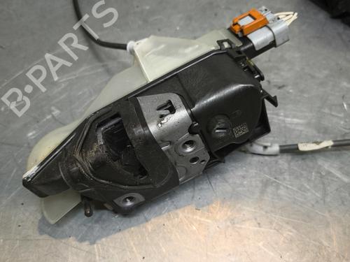 Used Front left lock Front left lock CITROËN C3 III (SX) 1.5 BlueHDi 100 (SXYHYP, SXYHTU) (102 hp) 32996349 32996349