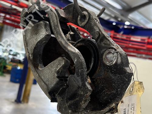 Left front brake caliper CITROËN C3 III (SX) 1.2 PureTech 82 | BP28302325M105 - Image 2