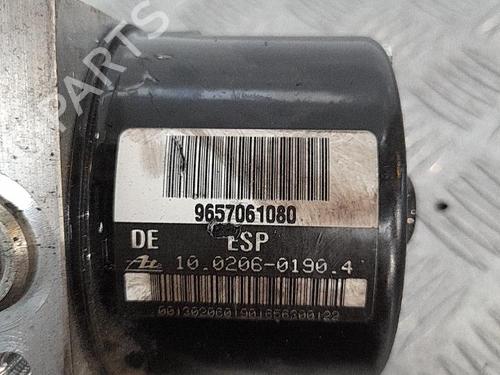 Used ABS pump CITROËN C5 II (RC_) 1.6 HDi (RC8HZB) (109 hp) 21698449