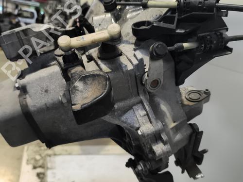 Gearbox CITROËN C4 CACTUS 1.2 VTi 82 | BP23846004M3 - Image 4