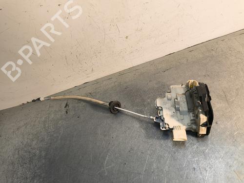 Venstre foran lås AUDI A3 (8P1) 2.0 TDI 16V quattro (140 hp) 30105031