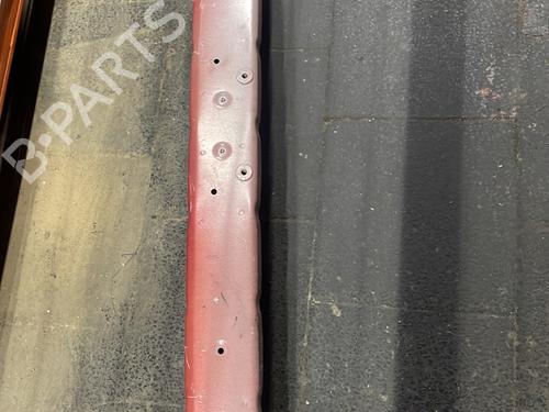 Used Front bumper reinforcement Front bumper reinforcement 38229654 38229654