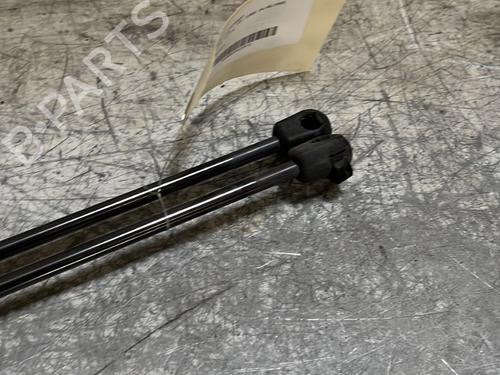 Used Tailgate lift support Tailgate lift support 22789885 22789885