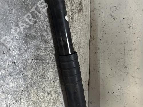 Used Right rear shock absorber Right rear shock absorber RENAULT CLIO IV (BH_) 1.2 16V (73 hp) 23030496 23030496