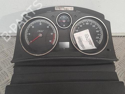 Used Instrument cluster Instrument cluster 22032476 22032476