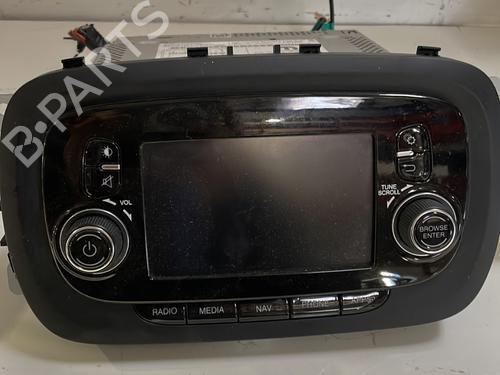 Used Radio FIAT 500X (334_) 1.6 (334AXE1A) (110 hp) 23822603