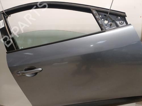 Used Right front door RENAULT MEGANE III Hatchback (BZ0/1_, B3_) 1.5 dCi (106 hp) 21693191