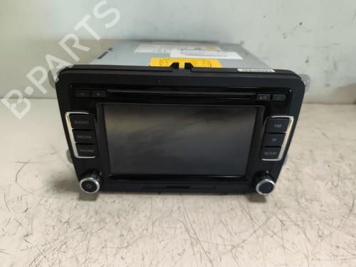 Used Radio VW GOLF VI (5K1) 1.4 TSI (160 hp) 25336146