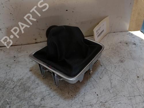 Used Shift knob Shift knob VW TIGUAN (5N_) 2.0 TDI 4motion (140 hp) 22893517 22893517