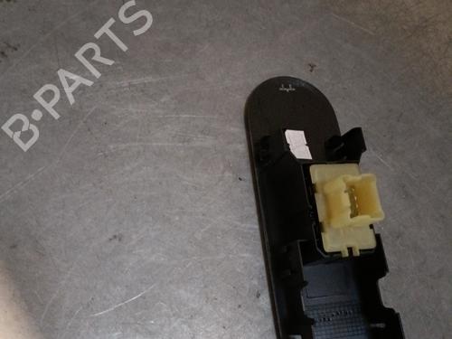 right-front-window-switch-renault-clio-iv-bh_-2012-2013-2014-2015-2016-2017-2018-2019-2020-2021-28442356 main image